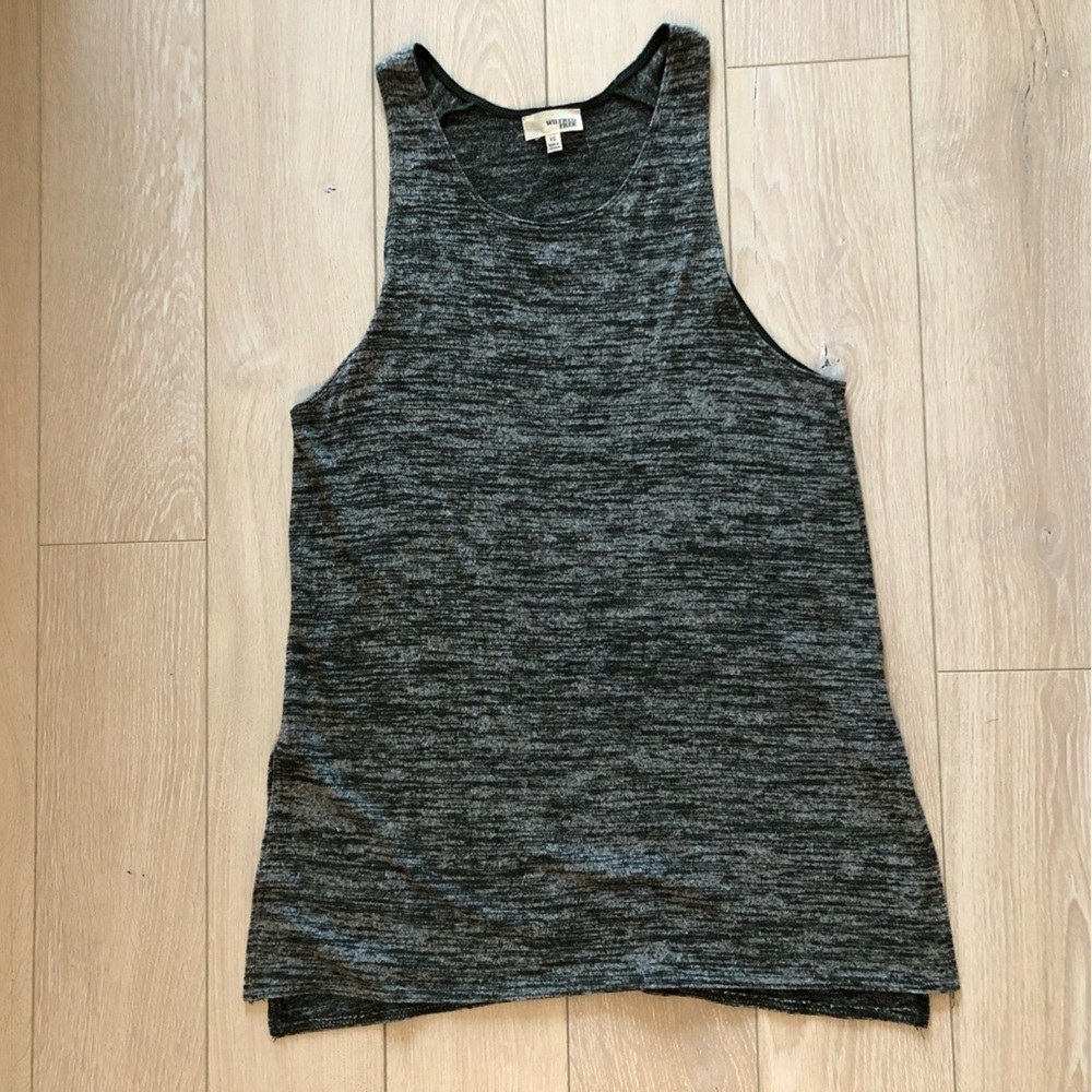 Aritzia Wilfred Free Heather Side Slit Tank Top in Dark Olive Green